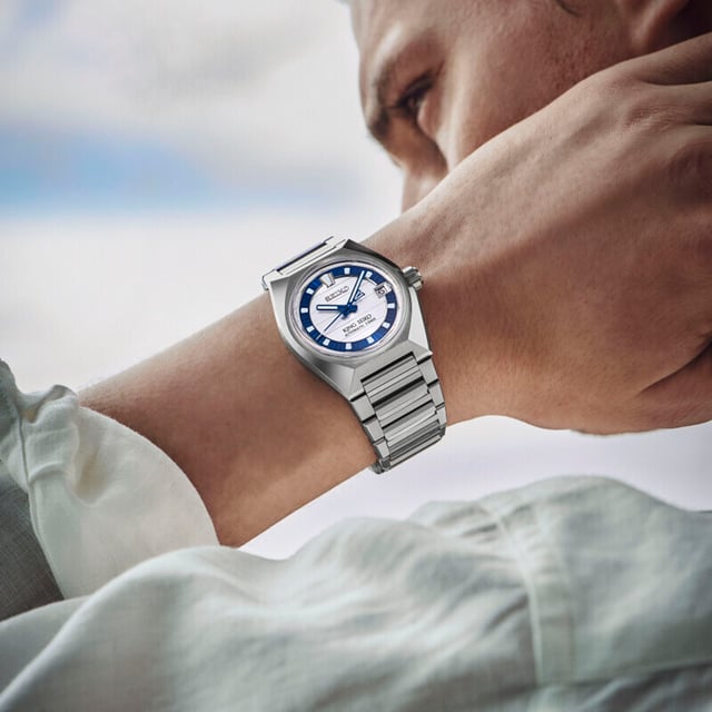 King-Seiko-145th-Anniversary-Vanac-Limited-Edition-HKF004J1-Wristshot