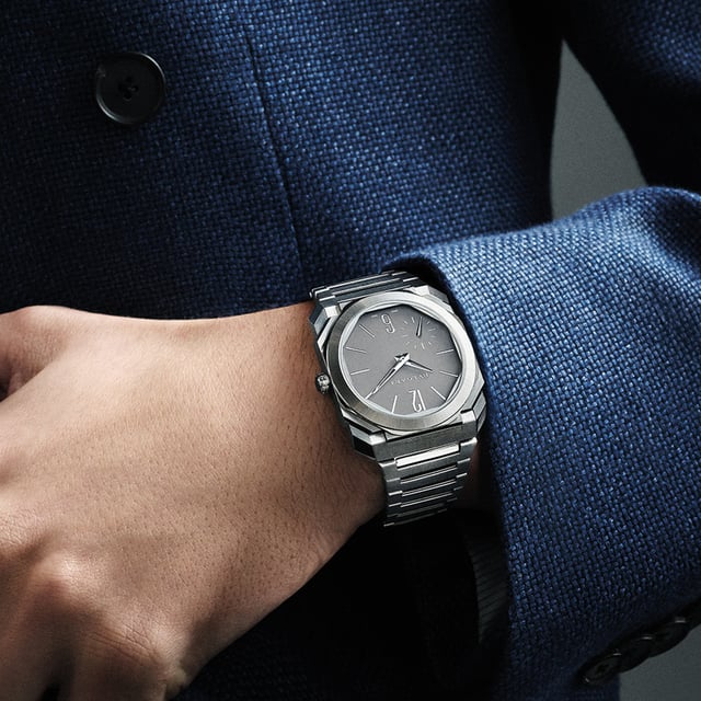 Bulgari Octo Finissimo 104351, Titanuhr am Handgelenk