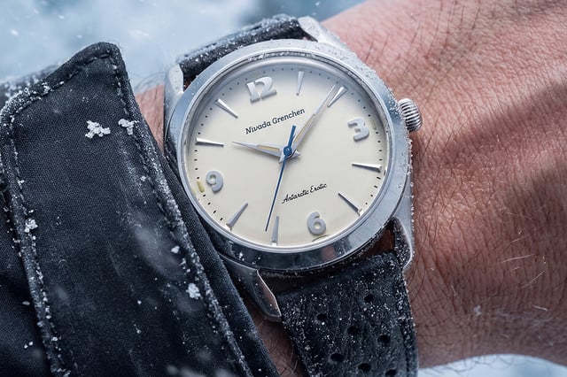 Nivada Grenchen Antarctic Erotic 38 mm, Wristshot
