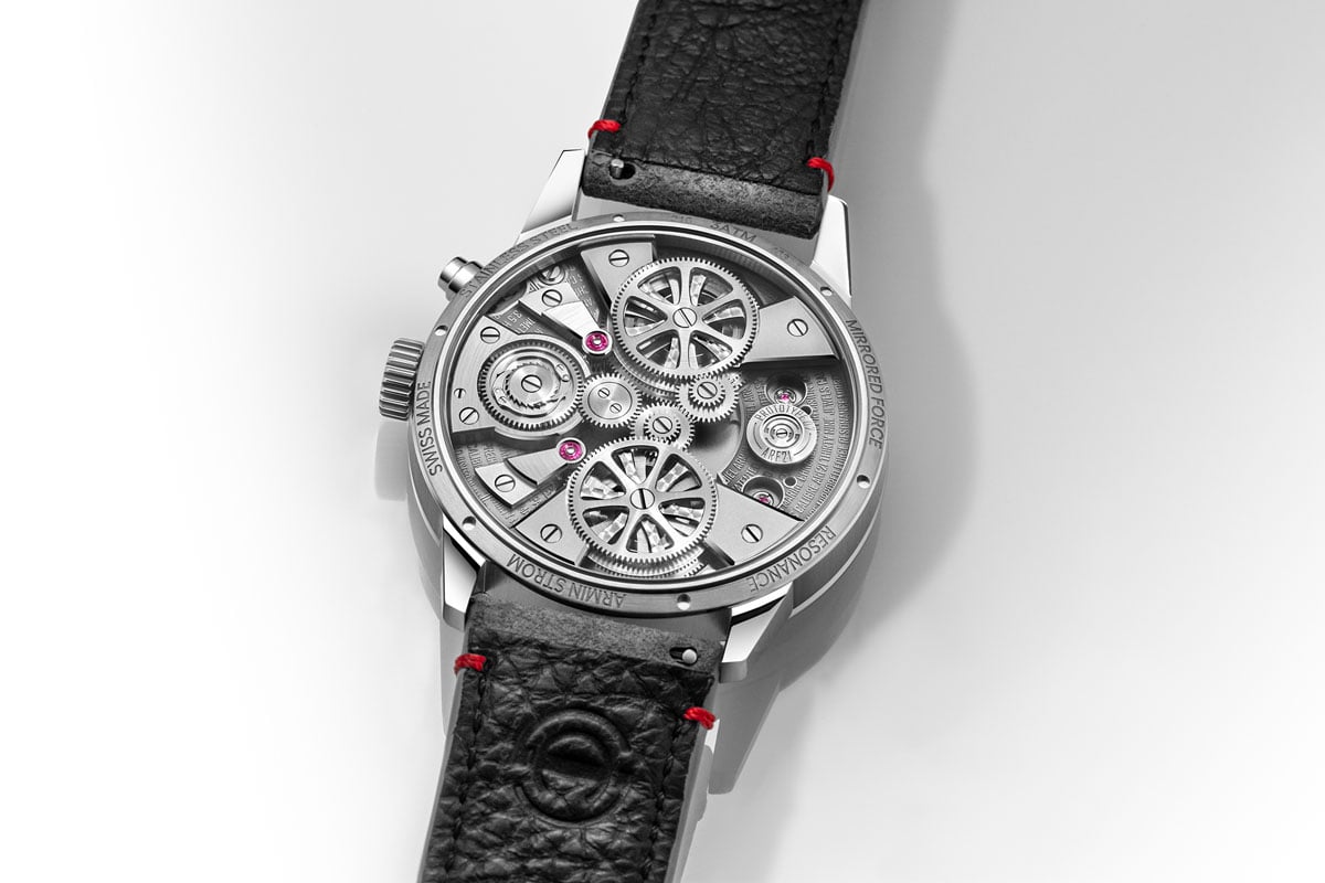 Armin Strom: Mirrored Force Resonance Red Boden