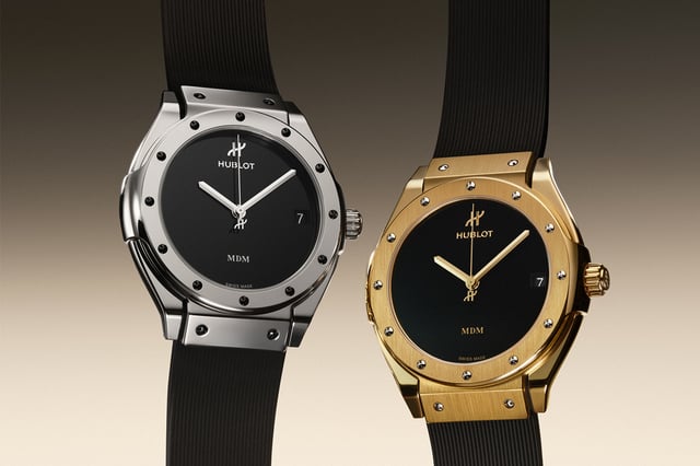 Hublot mit der Classic Fusion Tributo in Gelb- beziehungsweise Weißgold