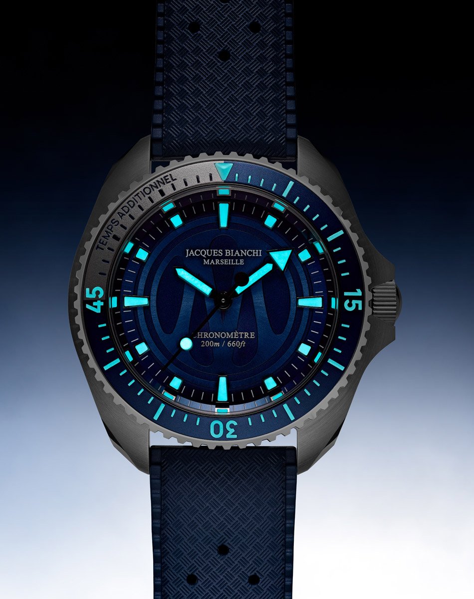 Jacques Bianchi x Olympique Marseille JB200 bei Nacht