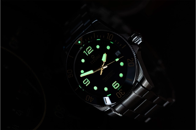 Titoni – Seascoper 600, Taucheruhr aus Edelstahl mit Automatikwerk und Taucherlünette