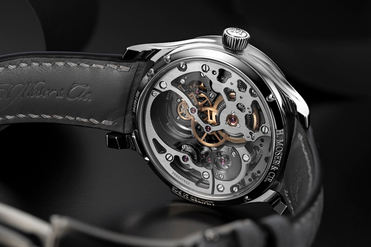 Rückseite, Gehäuseboden der H. Moser Endeavour Minute Repeater Cylindrical Tourbillon Skeleton Cosmic Rain