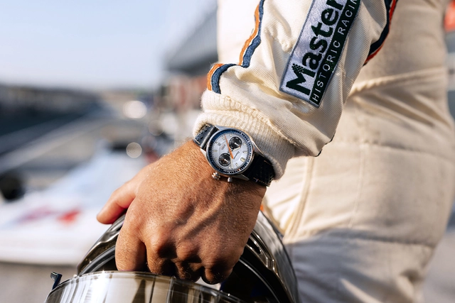 Depancel, Automatikchronograph für Motorsportbegeisterte