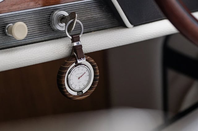 Volan Watches – Type One, Automatikuhr für den Schlüsselbund
