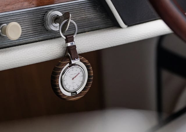 Volan Watches – Type One, Automatikuhr für den Schlüsselbund