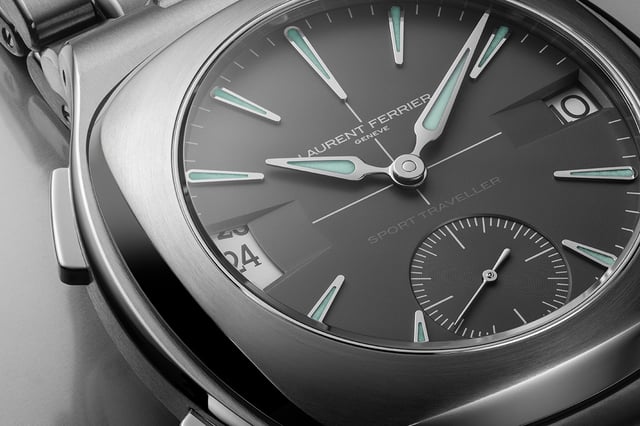 Laurent Ferrier – Sport Traveller Slate Grey, GMT-Uhr aus Titan mit Manufakturkaliber 