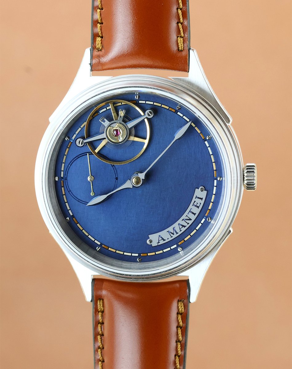 A. Mantei – Horologium, ausgefallene Uhr aus Silber mit Handaufzugswerk