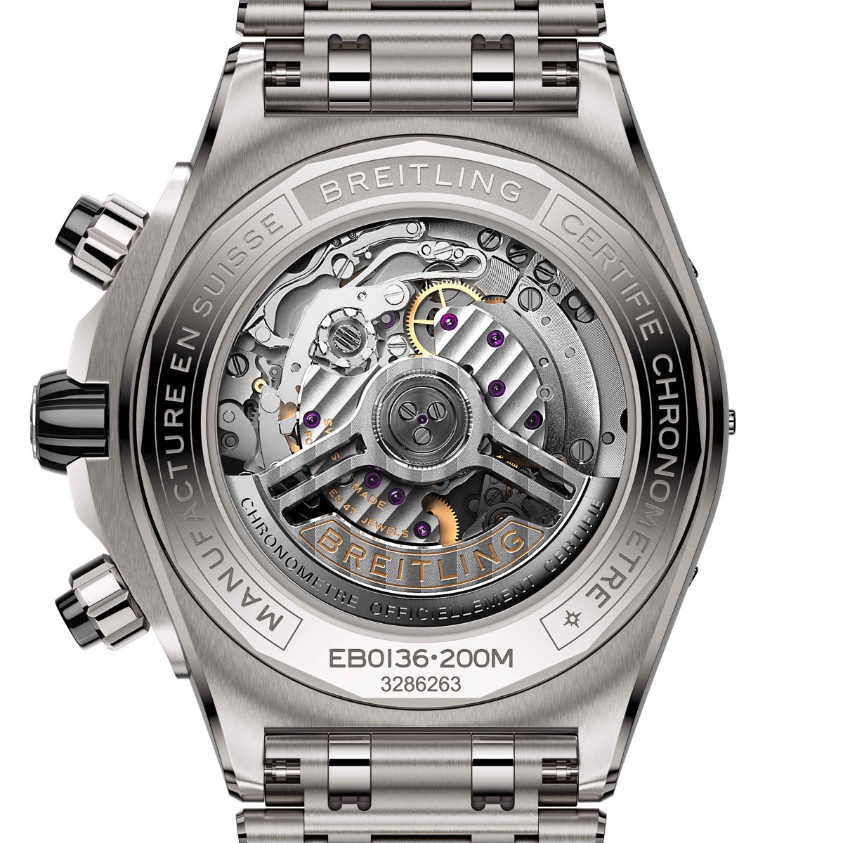 Breitling-Super-Chronomat-B01-44-Titan-Kaliber-B01