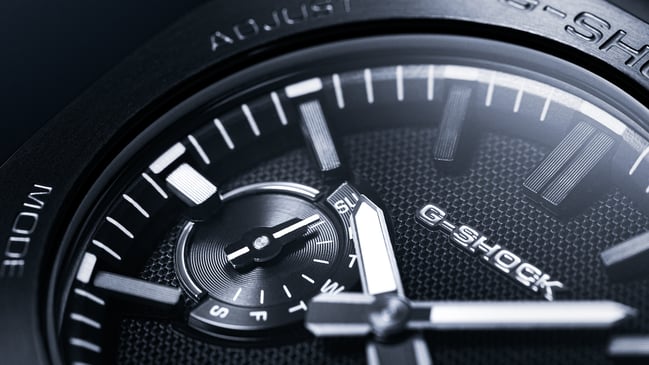 G-SHOCK GM 2100LXB 1AER, nahaufnahme, zifferblatt, zeiger