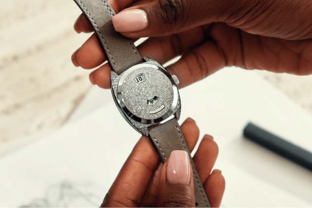 Bremont – Terra Nova Jumping Hour, ausgefallene Uhrenkreation mit springender Stunde