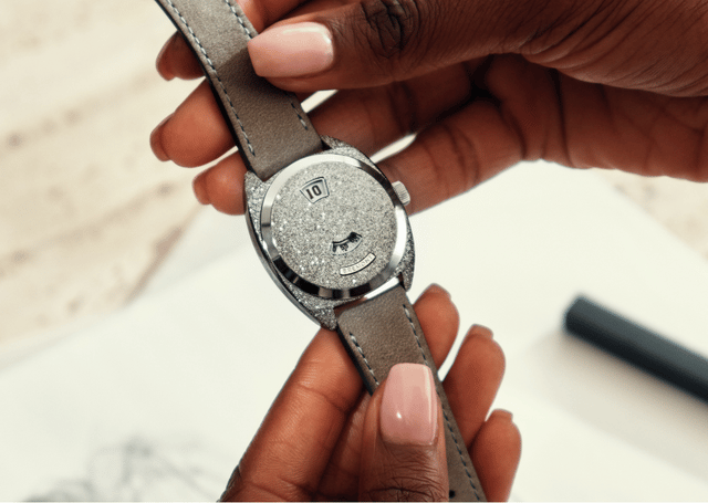 Bremont – Terra Nova Jumping Hour, ausgefallene Uhrenkreation mit springender Stunde