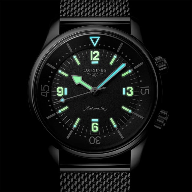 Longines Legend Diver 59, L3.795.4.59.9, Zifferblatt Nachtaufnahme