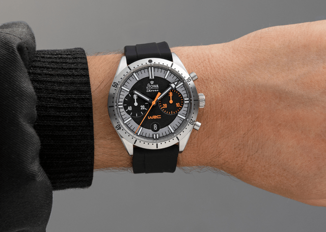 Stowa – Chrono WRC Stage 1, Automatikchronograph aus Edelstahl mit schwarzem Zifferblatt