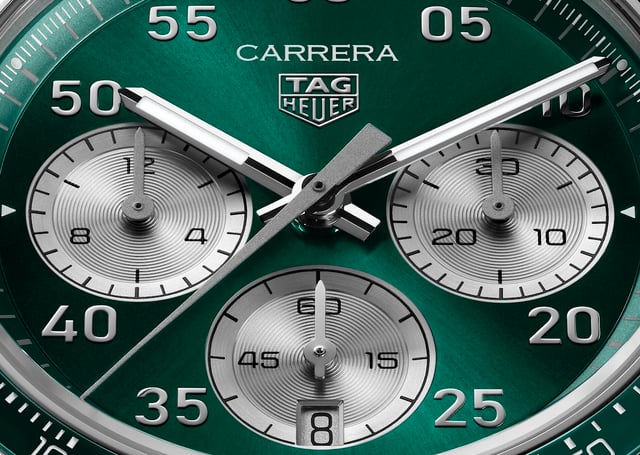 der grüne TAG Heuer Carrera Chronograph Sport
