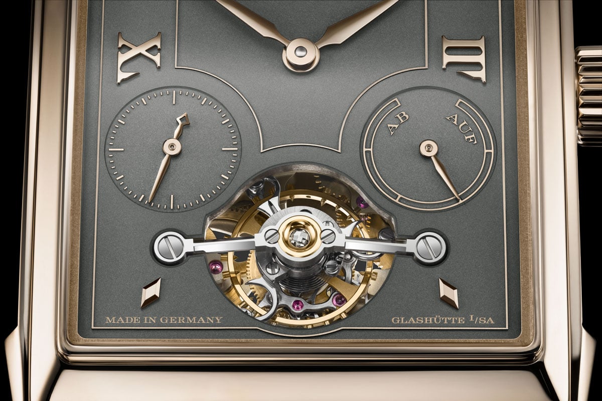A-Lange-Soehne-Cabaret-Tourbillon-Honeygold-Zifferblattausschnitt
