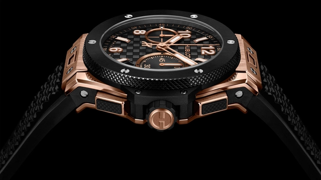 Hublot: Big Bang Original Unico King Gold Ceramic liegend