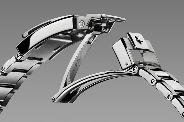 Zenith Chronomaster Sport Skeleton, Uhrenschließe silberfarben