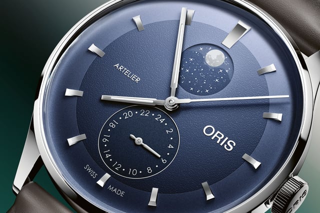 Oris: Artelier Complication mit mitternachtsblauem Zifferblatt und Lederband