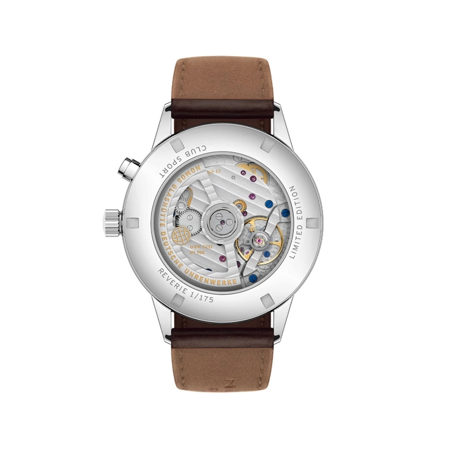 Nomos Glashütte: Club Sport neomatik Worldtimer Boden