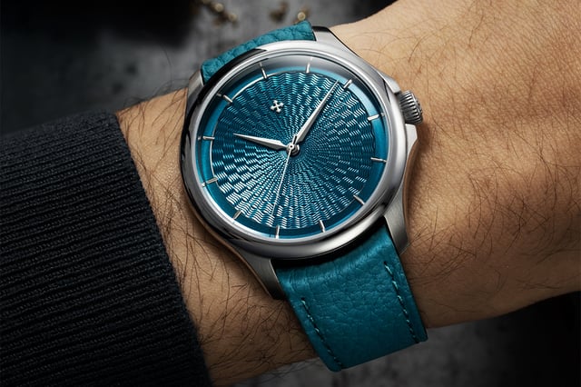 Venezianico, Edelstahluhr am Lederband mit Manufakturwerk