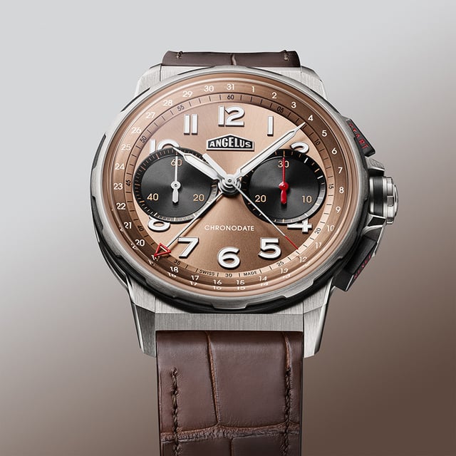 Titanausführung mit Blick auf das Zifferblatt