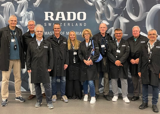 Uhrenreise Schweiz 2025: Gruppenfoto bei Rado-Comadur