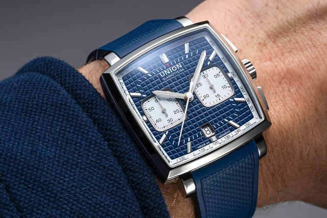 Union Glashuette Averin Chronograph, Ref. D015.527.17.041.02, Uhr am Handgelenk