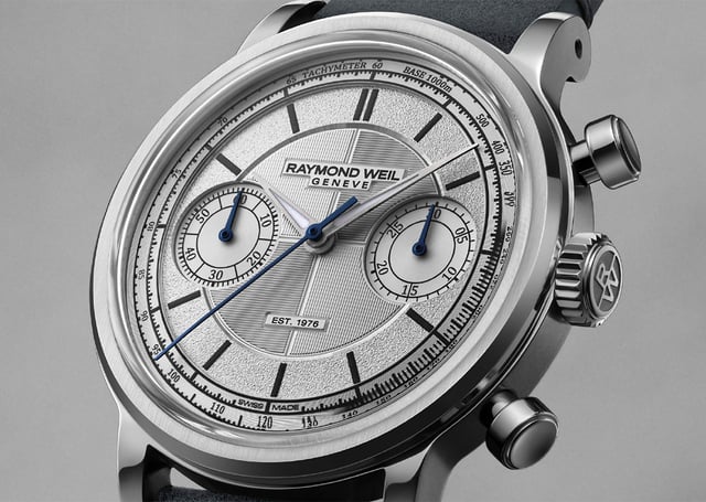 Raymond Weil Millesime The Fifty 37 mm 1976-STC-65001, Close-up Zifferblatt einer Uhr