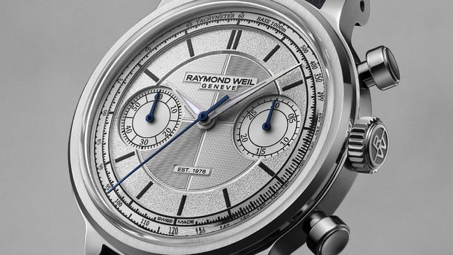Raymond Weil Millesime The Fifty 37 mm 1976-STC-65001, Close-up Zifferblatt einer Uhr