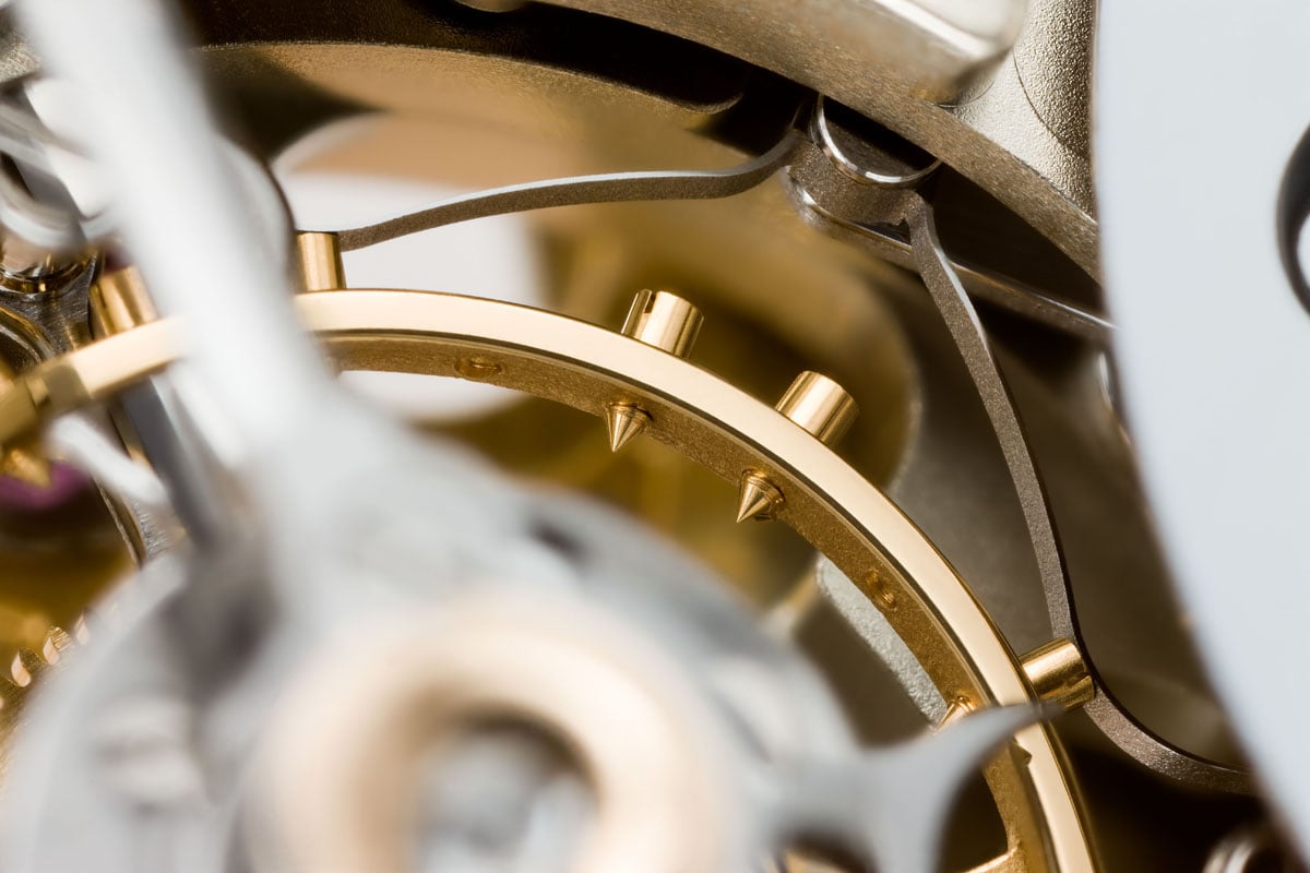 A-Lange-Soehne-Cabaret-Tourbillon-Honeygold-Sekundenstopp