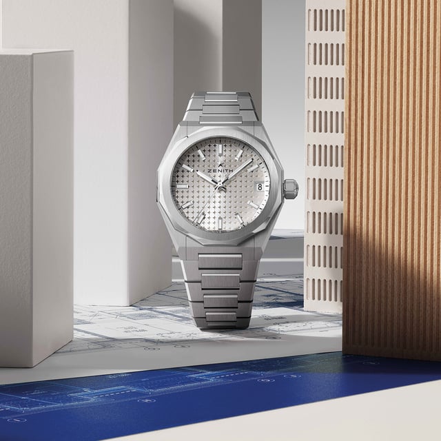 Die Zenith Defy Skyline mit Unisex-Größe von 36 mm, Sternenhimmel auf dem Zifferblatt, verschraubte Krone und Armband-Wechselsystem.