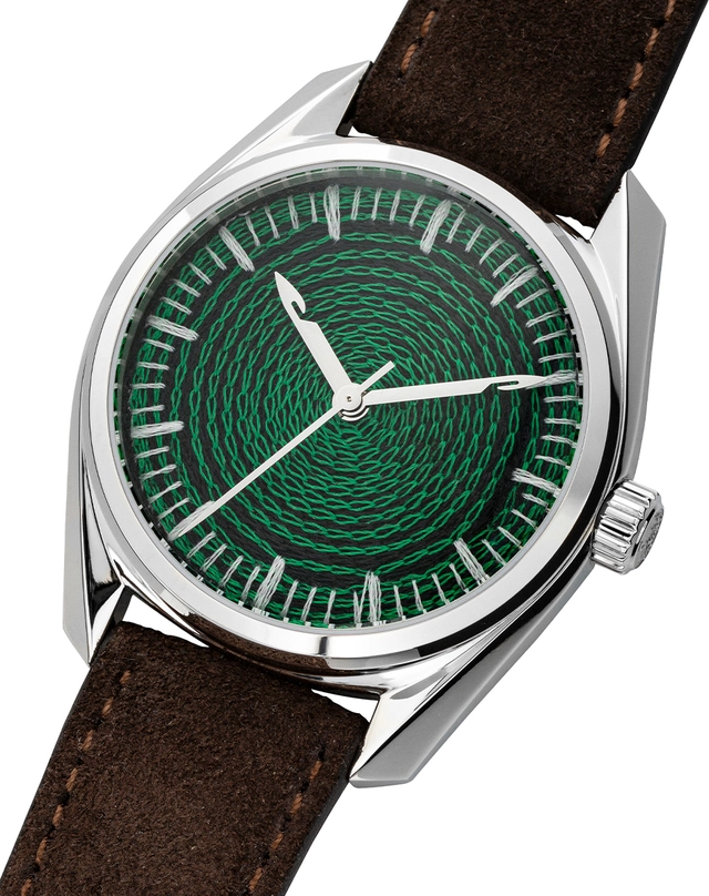 Ercigoj, Uhr mit gesticktem Zifferblatt