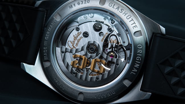Glashuette_Original_SeaQ Sapphire Crystal Case Back