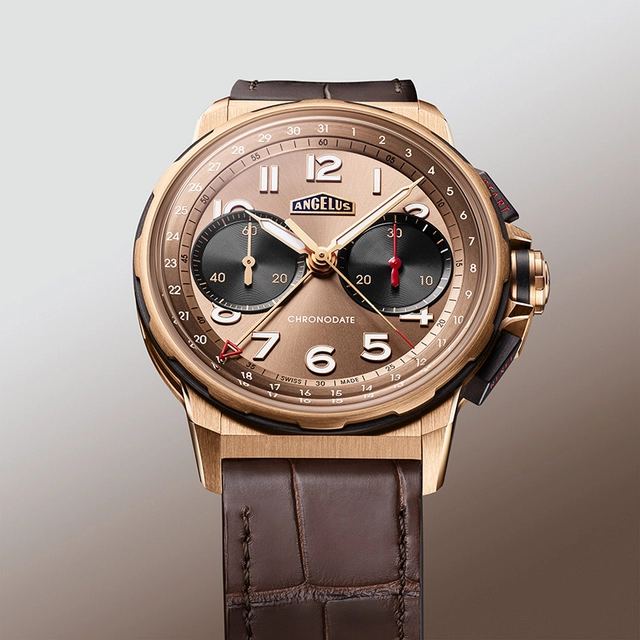 Angelus Chronodate Gold, Rotgoldversion, Zifferblatt von vorne