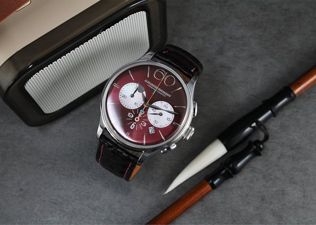 Alexander Shorokhoff – Happy Second Bordeaux, Chronograph mit Automatikkaliber und rotem Zifferblatt 