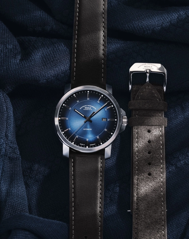 Mühle-Glashütte 29er Casual küstenblau mit Zusatzband