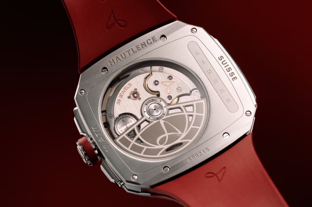 Rückseite der Linear Serie 3 von Hautlence