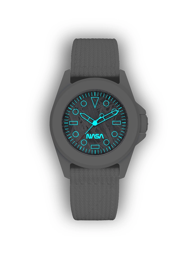 Unimatic_X_Massena_LAB_Modello_Quattro_U4S-T-SPW Soldat mit nachleuchtendem Zifferblatt