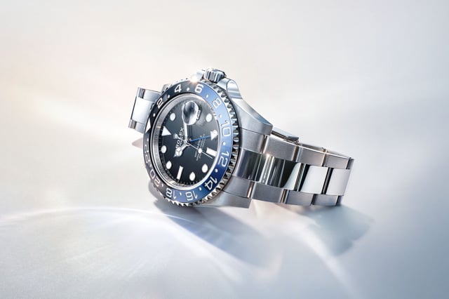Rolex: GMT-Master II 126710BLNR mit Oyster-Band