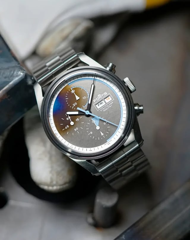 Fortis Stratoliner, robuste Toolwatch mit auffälligem Zifferblatt und Automatikwerk