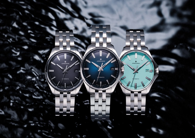 Junghans Meister S Automatic 36, drei Uhren vor Beauty-Hintergrund