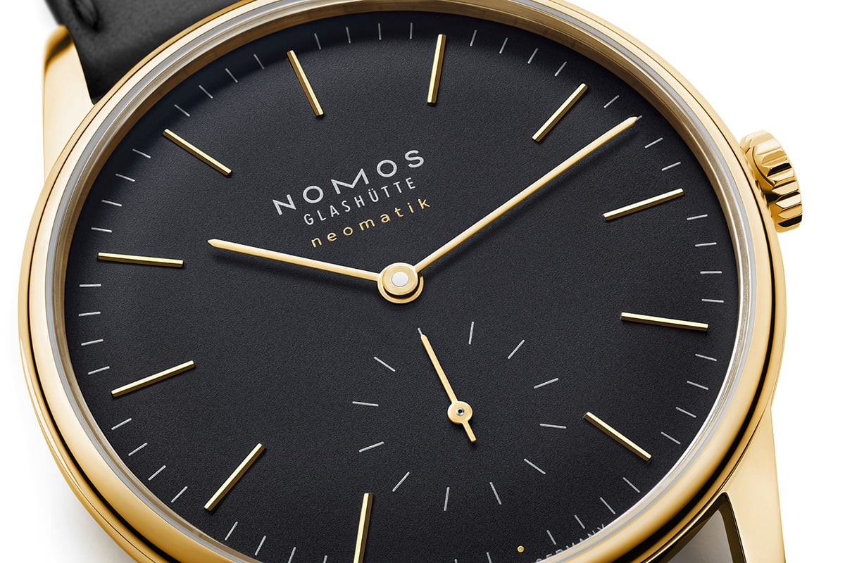 Nomos Glashütte Orion Gold neomatik new black: Zifferblattdetail 