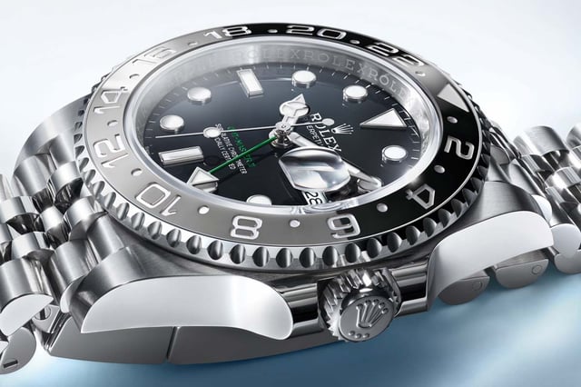 Rolex-GMT-Master-II-Stahl-Grau-Schwarz-detail.jpg