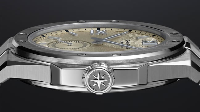 Chopard Alpine Eagle 41 XPS in Lucent Steel, Seitenansicht