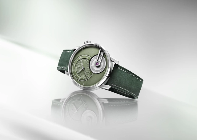 Armin Strom Tribute 1 Green liegend