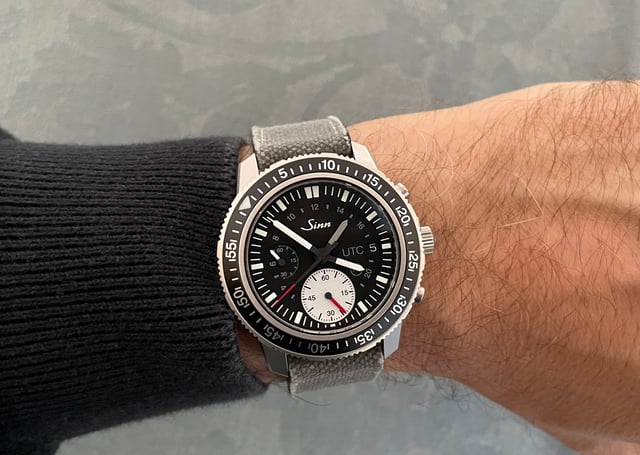 Sinn 613 St UTC Wristshot
