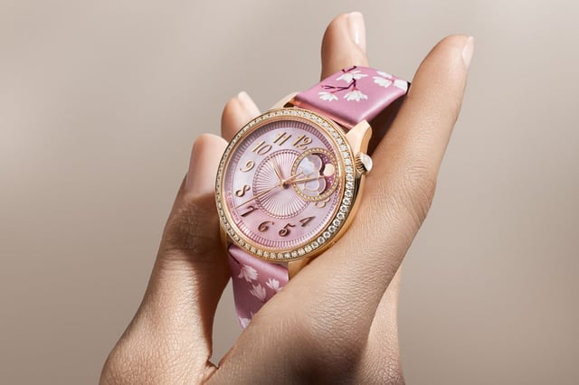Vacheron Constantin: Égérie Moon Phase Spring Blossom