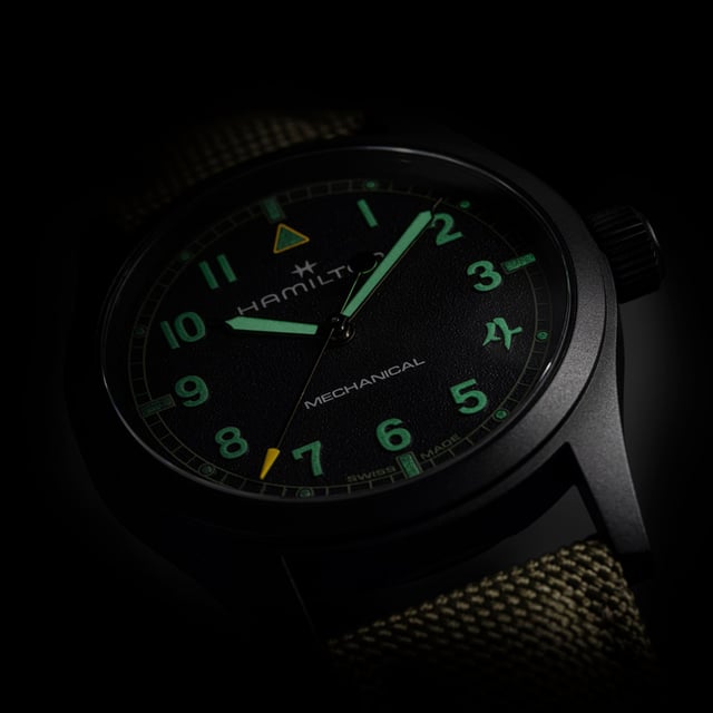 Hamilton Khaki Field Mechanical Call of Duty: Modern Warfare 4 Special Edition 